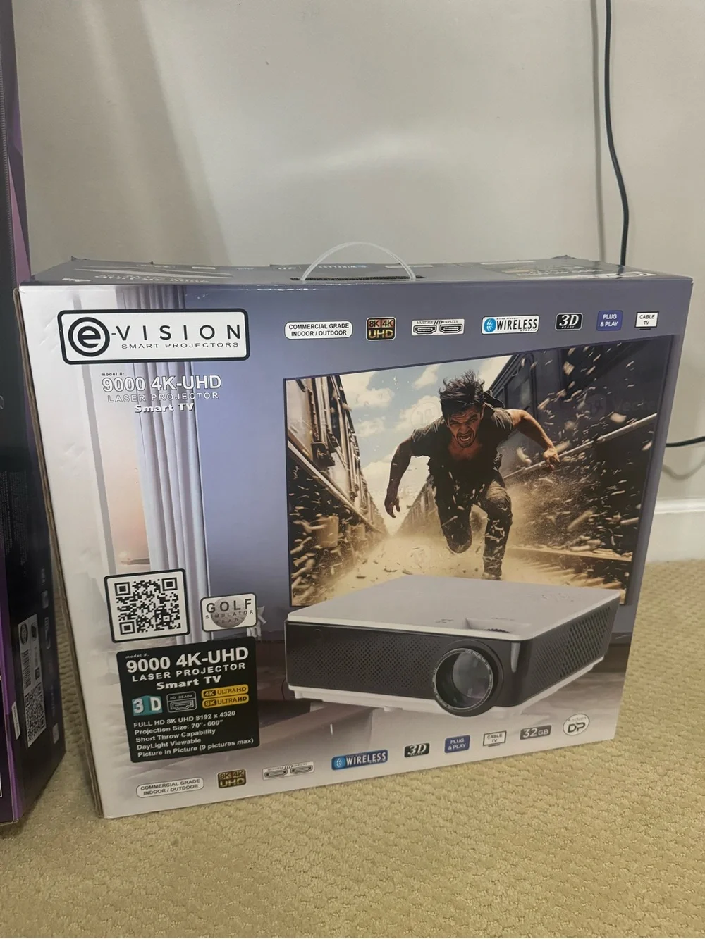 eVision 9000 4K-UHD Laser Projector - Gray/White